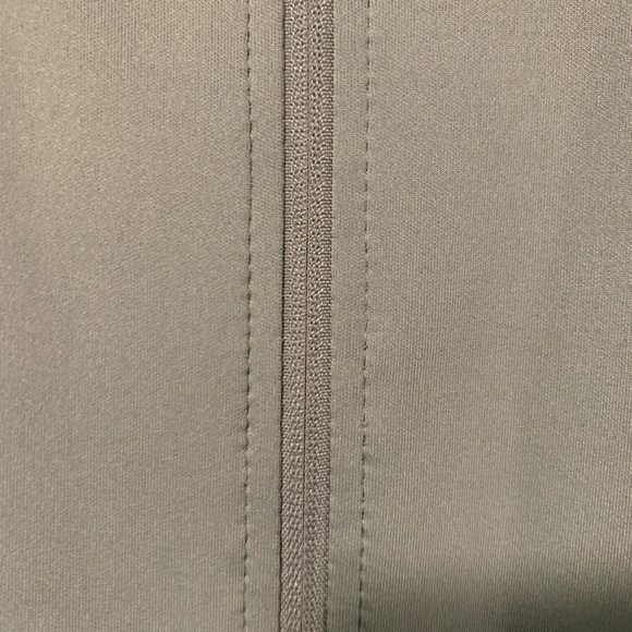 ASANA NWOT Active Jacket - Picture 4 of 13
